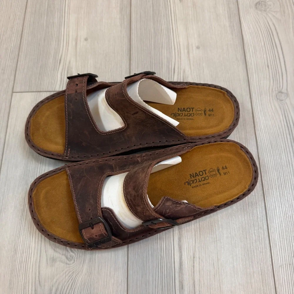 NEW Naot Mikael Crazy Horse Leather Sandals Brown Two Strap Slides Men EU 44 M11